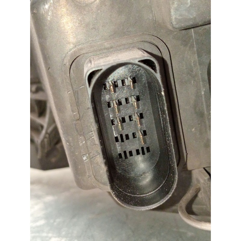 Recambio de faro derecho para ford focus i turnier (dnw) 1.8 turbo di / tddi referencia OEM IAM 2M5113W029  