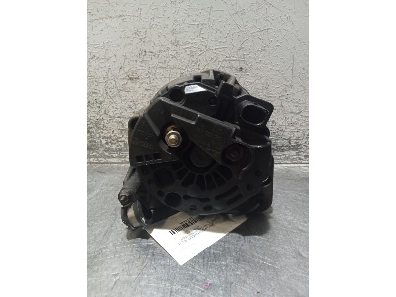 Recambio de alternador para volkswagen polo (6n2) 1.0 referencia OEM IAM 0379030251 0124315083 BOSCH