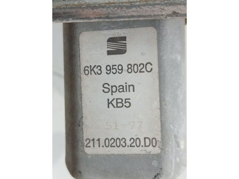 Recambio de elevalunas delantero derecho para seat ibiza ii (6k1) 1.9 tdi referencia OEM IAM 6K3959802C 3P 