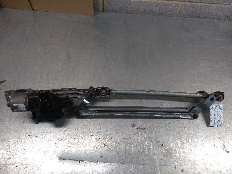 Recambio de motor limpia delantero para ford focus berlina (cap) 2.0 cat referencia OEM IAM 0390241731 4M55117508AA 3397020850 4