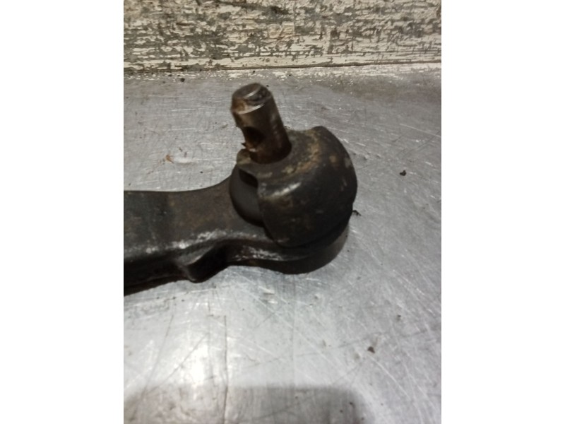 Recambio de brazo suspension inferior delantero izquierdo para peugeot 106 i (1a, 1c) 1.4 d referencia OEM IAM   