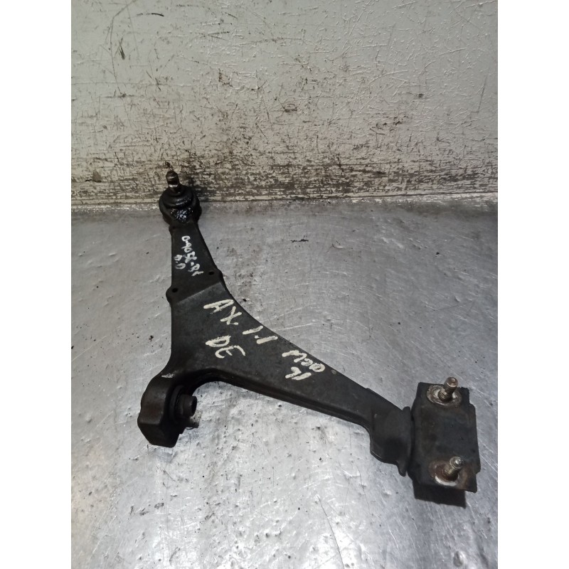 Recambio de brazo suspension inferior delantero derecho para peugeot 106 i (1a, 1c) 1.4 d referencia OEM IAM   