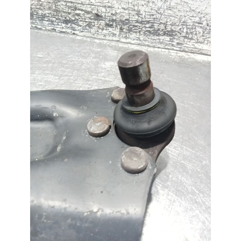Recambio de brazo suspension inferior delantero izquierdo para peugeot 207/207+ (wa_, wc_) 1.6 hdi referencia OEM IAM   
