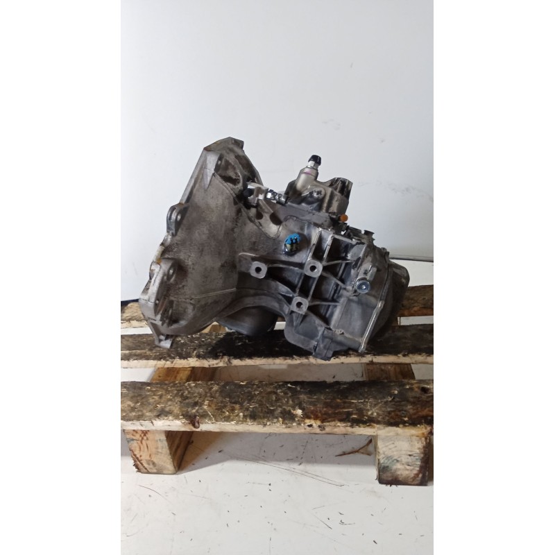 Recambio de caja cambios para opel vectra b (j96) 1.6 i 16v (f19) referencia OEM IAM F17W419 5v A13612