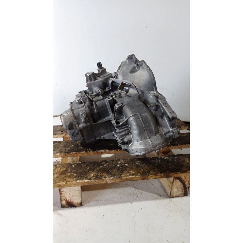 Recambio de caja cambios para opel vectra b (j96) 1.6 i 16v (f19) referencia OEM IAM F17W419 5v A13612