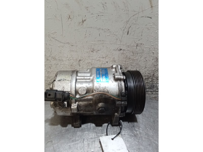 Recambio de compresor aire acondicionado para volkswagen golf iv variant (1j5) 1.9 tdi 4motion referencia OEM IAM 1J0820803K  