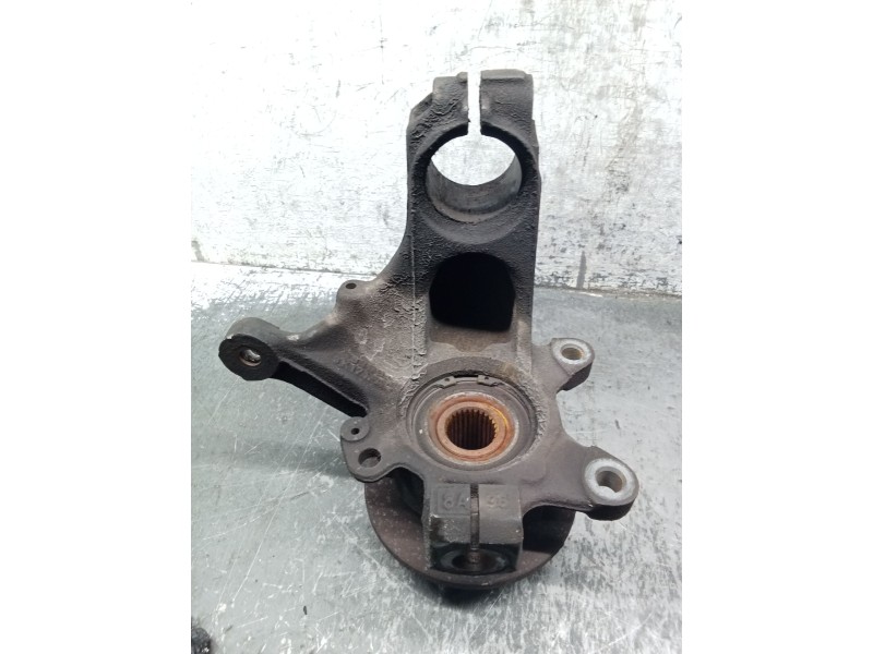 Recambio de mangueta delantera izquierda para ford mondeo i (gbp) 1.8 td referencia OEM IAM   