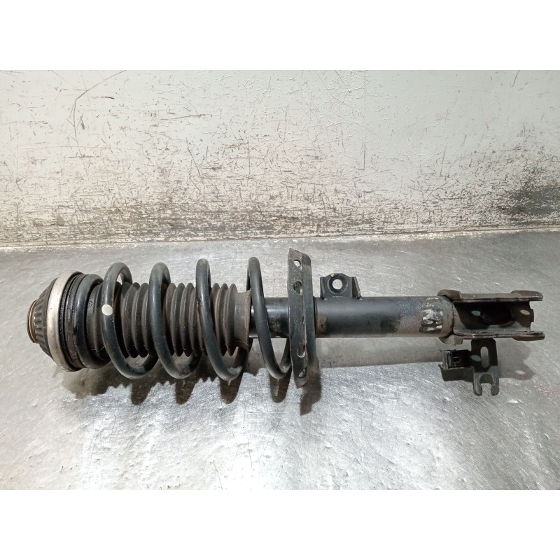 Recambio de amortiguador delantero izquierdo para opel astra h gtc (a04) 1.7 cdti (l08) referencia OEM IAM 22214599 24466540 368