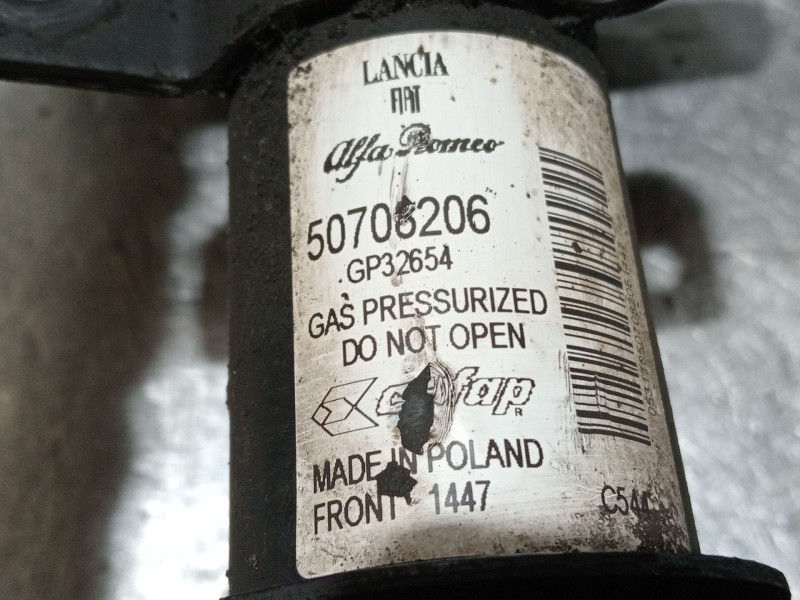 Recambio de amortiguador delantero derecho para fiat bravo ii (198_) 1.9 d multijet (198axc1b) referencia OEM IAM 50708206 GP326