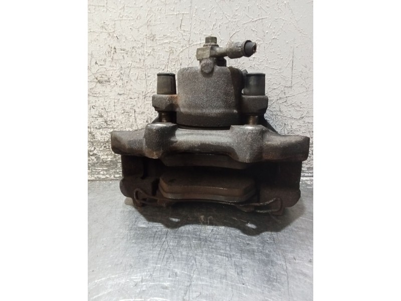 Recambio de pinza freno delantera derecha para opel vectra b (j96) 1.6 i 16v (f19) referencia OEM IAM   