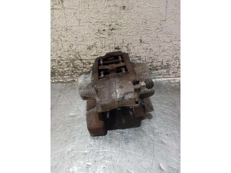Recambio de pinza freno trasera derecha para opel vectra b (j96) 1.6 i 16v (f19) referencia OEM IAM   