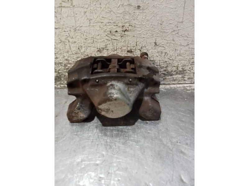 Recambio de pinza freno trasera derecha para opel vectra b (j96) 1.6 i 16v (f19) referencia OEM IAM   