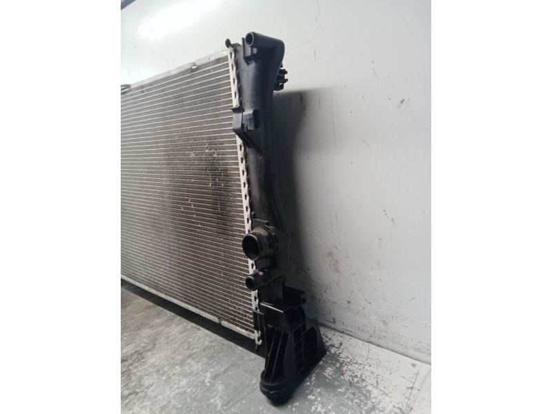 Recambio de radiador agua para mercedes-benz clase v (w447) v 200 cdi / d (447.811, 447.813, 447.815) referencia OEM IAM A447501