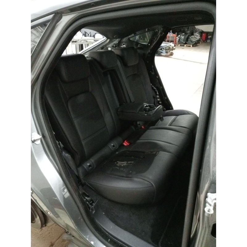 Recambio de juego asientos completo para jaguar e-pace (x540) 2.0 d180 awd referencia OEM IAM  CON TAPIZADOS DE PUERTAS ELECTRIC