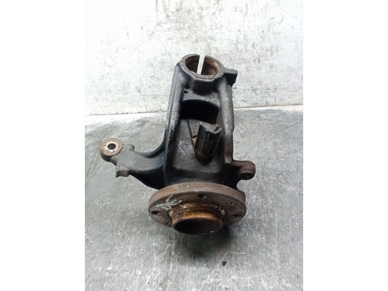 Recambio de mangueta delantera derecha para peugeot 208 i (ca_, cc_) 1.4 hdi referencia OEM IAM   