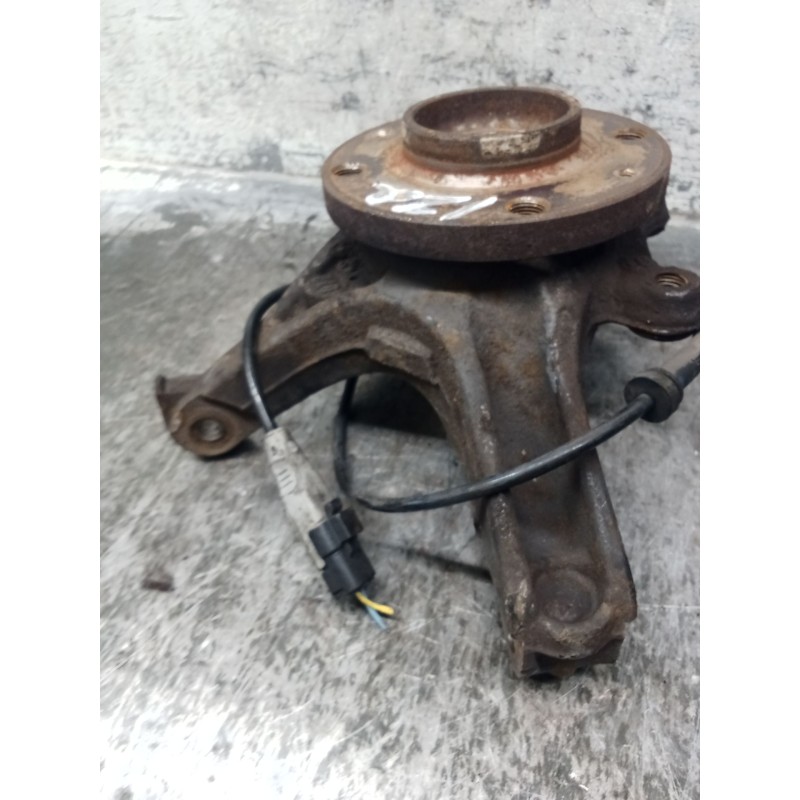 Recambio de mangueta delantera izquierda para peugeot 308 sw i (4e_, 4h_) 2.0 hdi referencia OEM IAM   