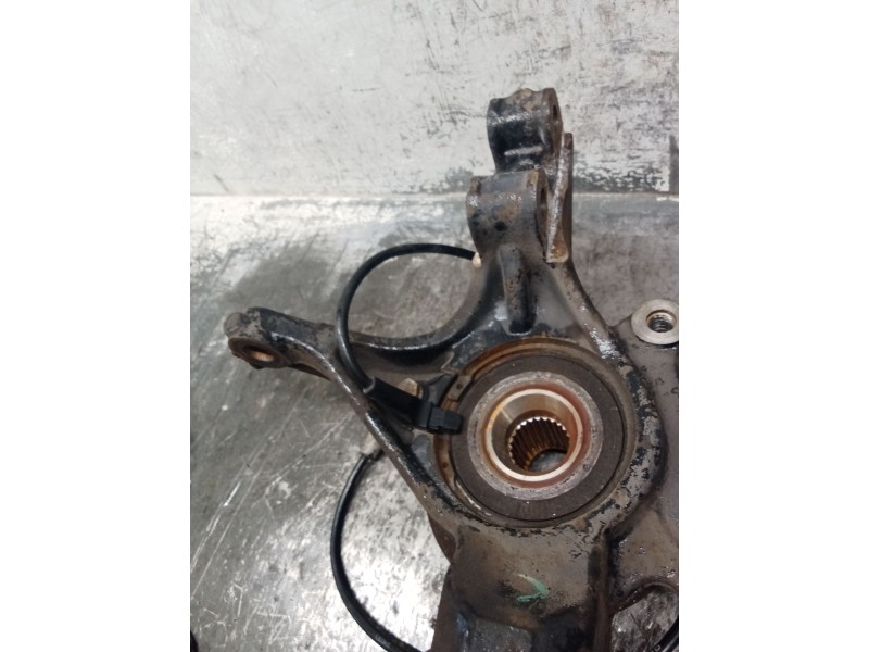 Recambio de mangueta delantera izquierda para peugeot 308 sw i (4e_, 4h_) 2.0 hdi referencia OEM IAM   