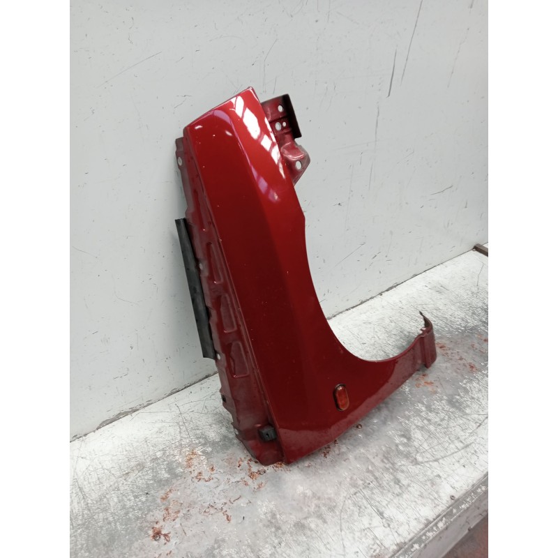 Recambio de aleta delantera derecha para renault clio i (b/c57_, 5/357_) 1.9 d (b/c/s576, b/c/s57l) referencia OEM IAM   