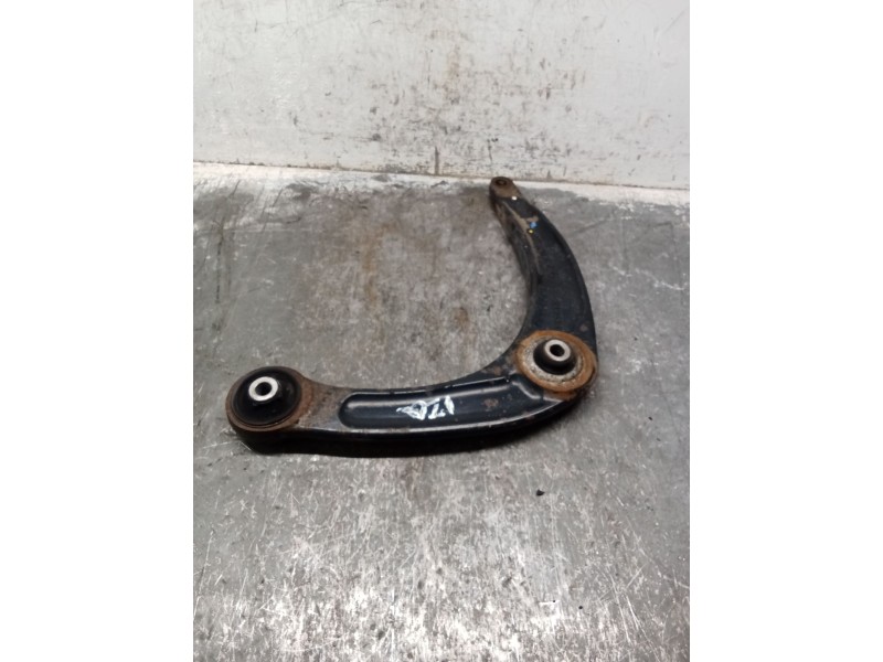 Recambio de brazo suspension inferior delantero izquierdo para peugeot 308 sw i (4e_, 4h_) 2.0 hdi referencia OEM IAM 833548  