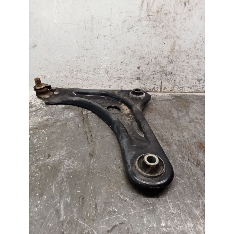 Recambio de brazo suspension inferior delantero izquierdo para peugeot 208 i (ca_, cc_) 1.4 hdi referencia OEM IAM   