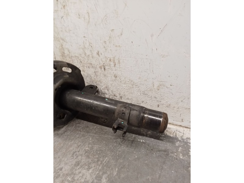 Recambio de amortiguador delantero derecho para peugeot 208 i (ca_, cc_) 1.4 hdi referencia OEM IAM   