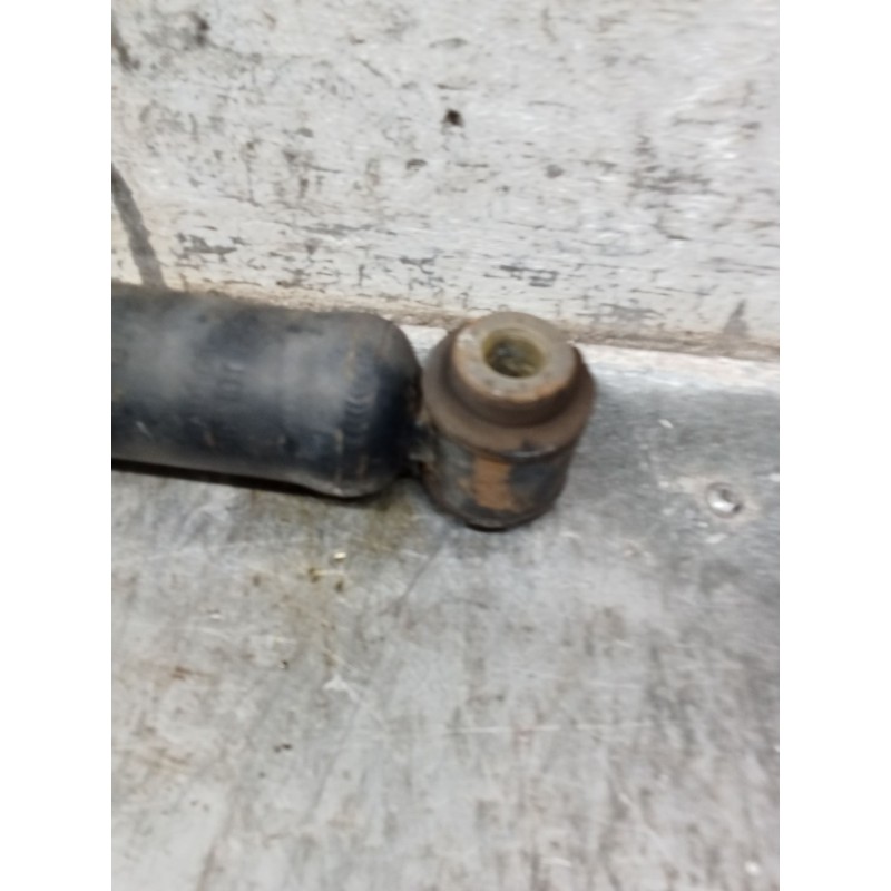 Recambio de amortiguador trasero derecho para peugeot 208 i (ca_, cc_) 1.4 hdi referencia OEM IAM   