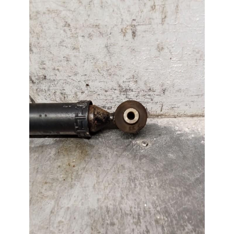 Recambio de amortiguador trasero izquierdo para peugeot 208 i (ca_, cc_) 1.4 hdi referencia OEM IAM   