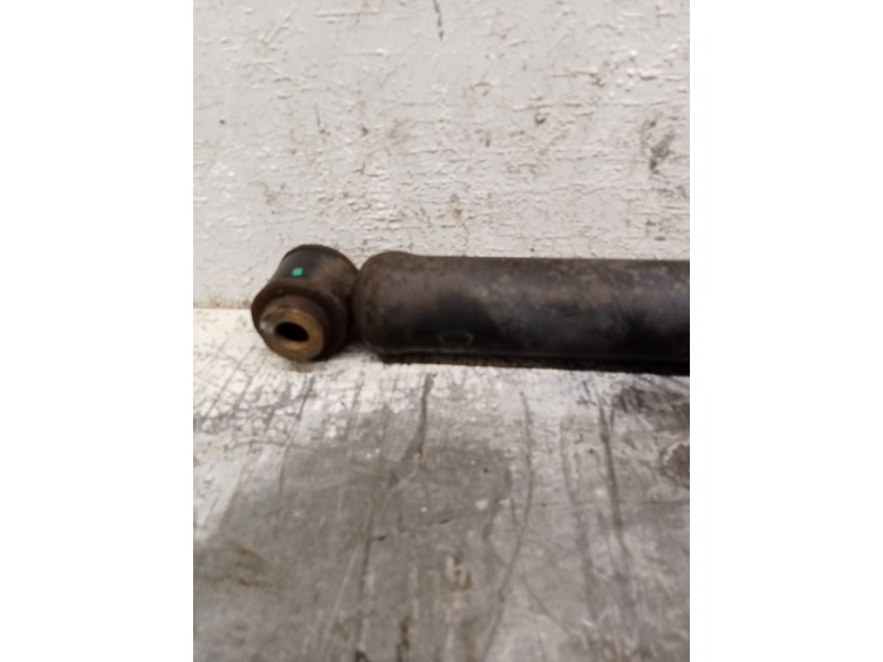 Recambio de amortiguador trasero izquierdo para peugeot 208 i (ca_, cc_) 1.4 hdi referencia OEM IAM   