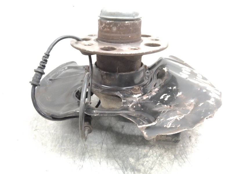 Recambio de mangueta delantera izquierda para mercedes clase c (w203) familiar 2.2 cdi cat referencia OEM IAM   