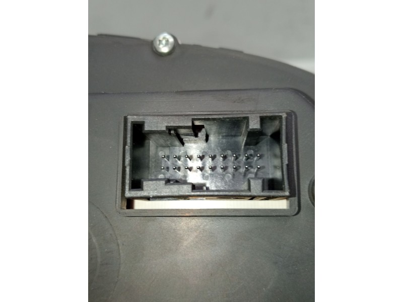 Recambio de cuadro instrumentos para peugeot 307 (3a/c) 2.0 hdi 110 referencia OEM IAM P9636708880 216553030 