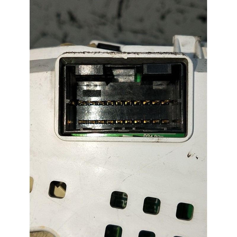 Recambio de cuadro instrumentos para kia sorento i (jc) 2.5 crdi referencia OEM IAM 940133E250 20070907 11000985300K