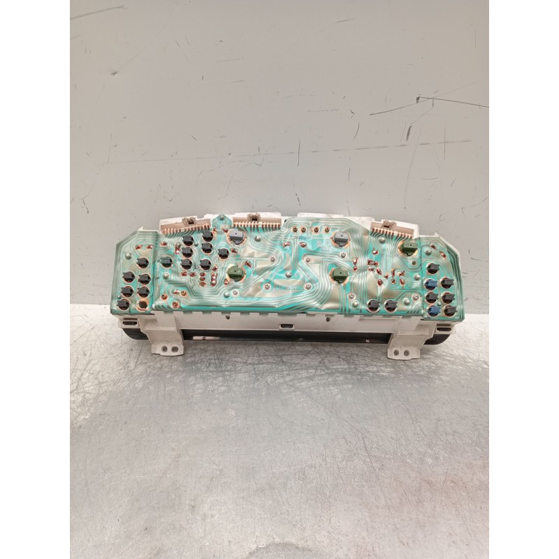 Recambio de cuadro instrumentos para mazda 626 iv hatchback (ge) 2.5 24v (ge5p) referencia OEM IAM 1812007537 HGA2H 