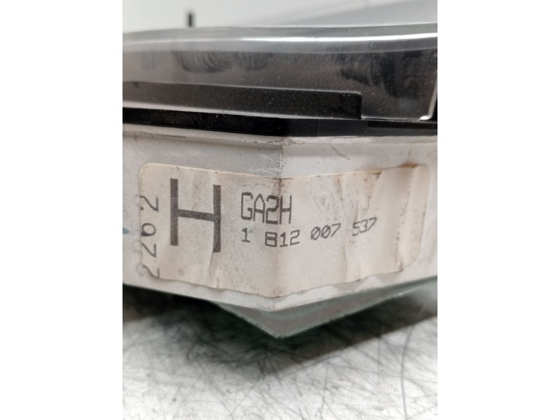 Recambio de cuadro instrumentos para mazda 626 iv hatchback (ge) 2.5 24v (ge5p) referencia OEM IAM 1812007537 HGA2H 