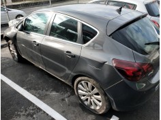 opel astra j lim. del año 2011 2