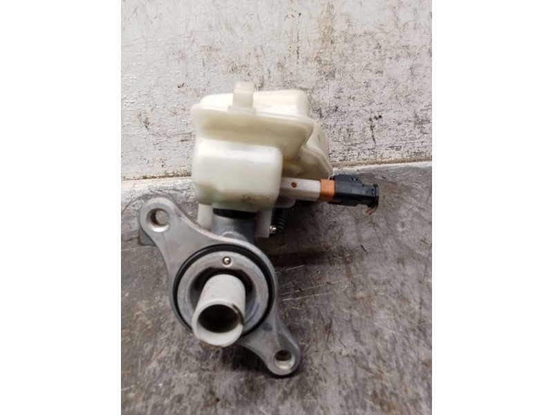 Recambio de bomba freno para peugeot 208 i (ca_, cc_) 1.4 hdi referencia OEM IAM   