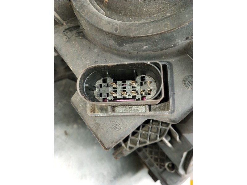 Recambio de faro izquierdo para mercedes-benz clase v (w447) v 200 cdi / d (447.811, 447.813, 447.815) referencia OEM IAM A44782