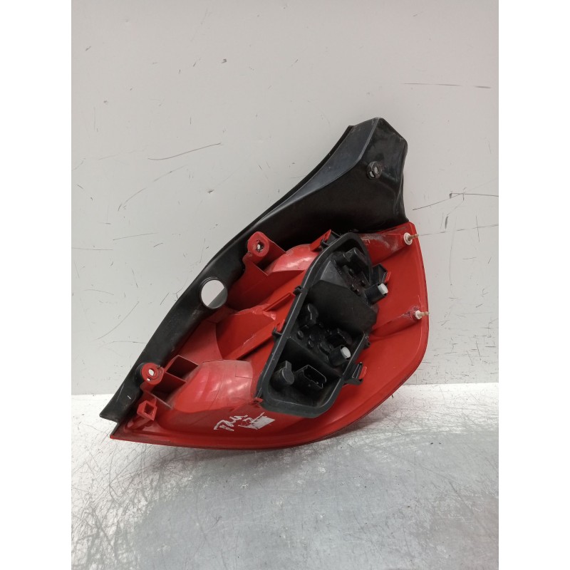 Recambio de piloto trasero izquierdo para renault clio iii (br0/1, cr0/1) 1.5 dci (br0h, cr0h, cr1s, br1s) referencia OEM IAM   