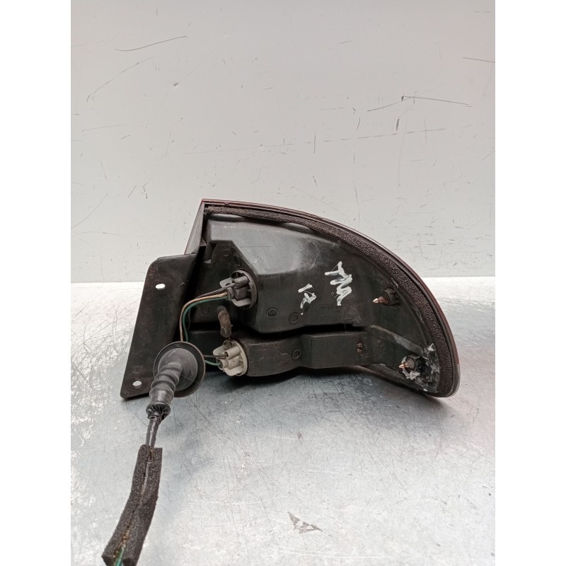 Recambio de piloto trasero izquierdo para mazda 626 iv hatchback (ge) 2.5 24v (ge5p) referencia OEM IAM 2VP937655  