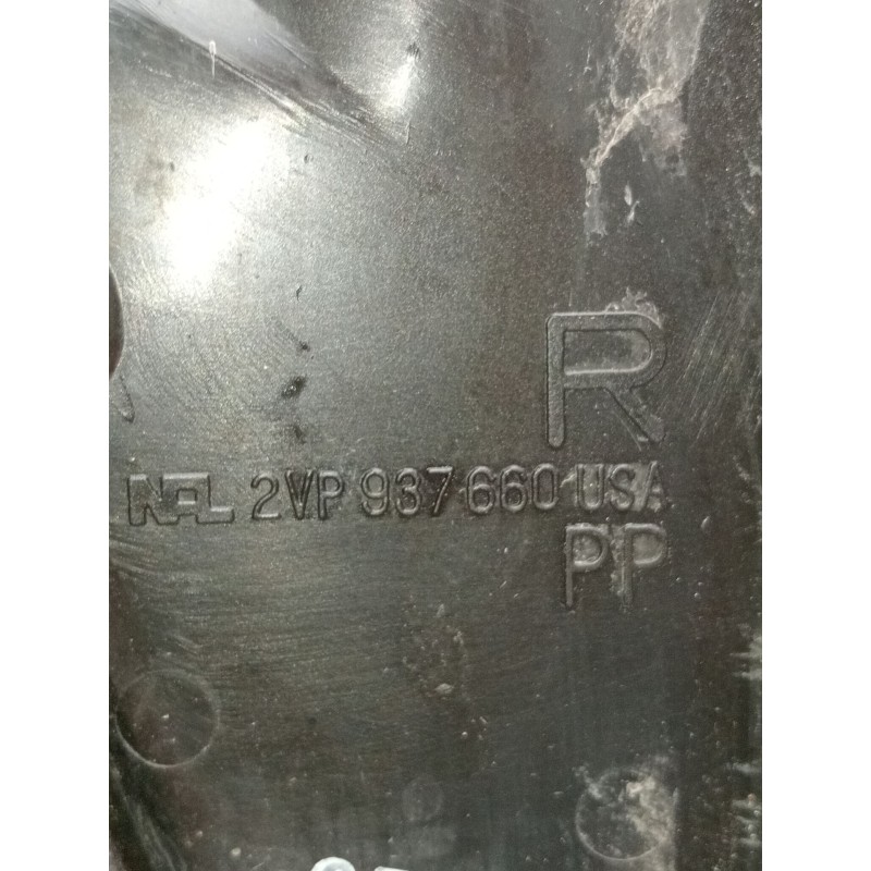 Recambio de piloto trasero derecho interior para mazda 626 iv hatchback (ge) 2.5 24v (ge5p) referencia OEM IAM 2VP937660  