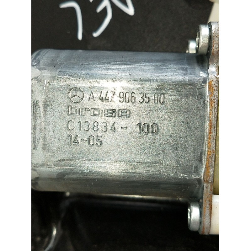 Recambio de elevalunas delantero izquierdo para mercedes-benz clase v (w447) v 200 cdi / d (447.811, 447.813, 447.815) referenci