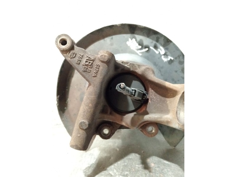 Recambio de mangueta trasera derecha para ford mondeo iii (b5y) 2.0 16v tddi / tdci referencia OEM IAM   