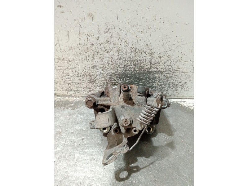 Recambio de pinza freno trasera izquierda para ford mondeo iii (b5y) 2.0 16v tddi / tdci referencia OEM IAM 0204Y01081A  