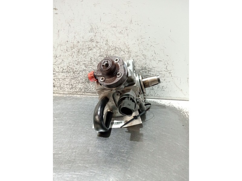 Recambio de bomba inyeccion para bmw serie 3 coupe (e92) 320d referencia OEM IAM 779787402 0445010506 BOSCH