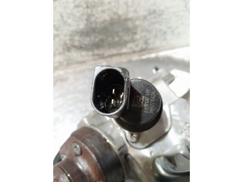 Recambio de bomba inyeccion para bmw serie 3 coupe (e92) 320d referencia OEM IAM 779787402 0445010506 BOSCH