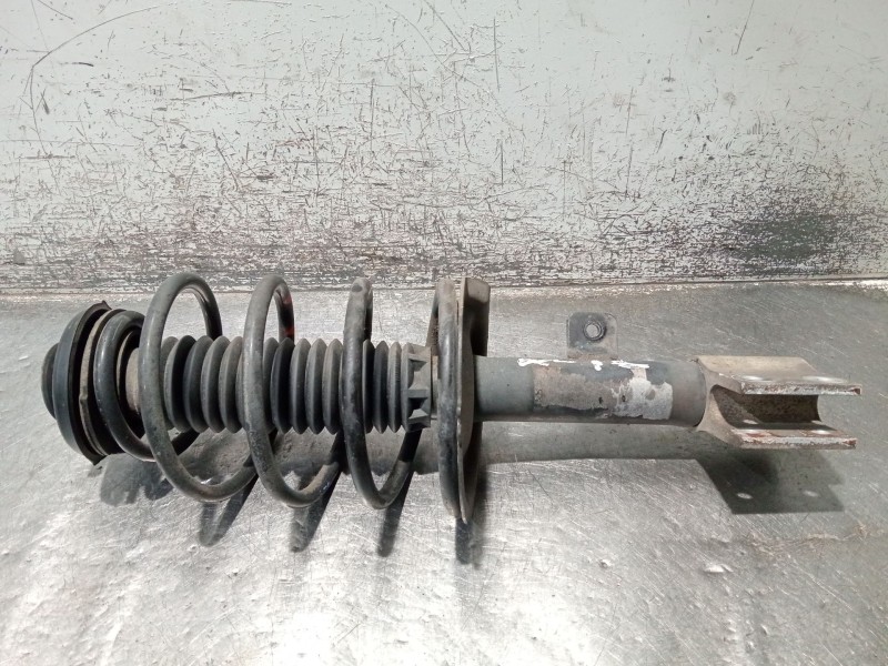Recambio de amortiguador delantero izquierdo para peugeot 307 (3a/c) 2.0 hdi 110 referencia OEM IAM   