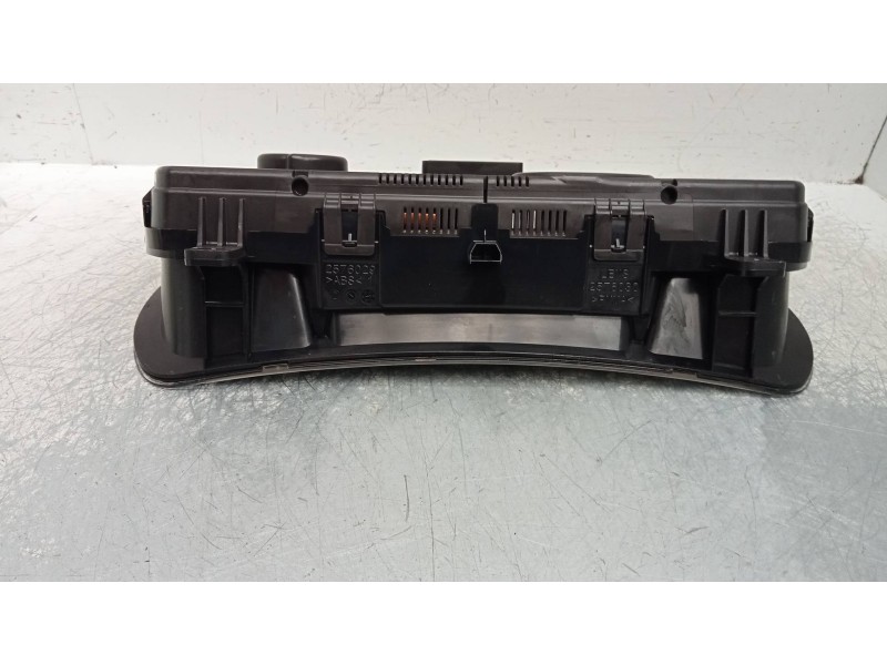 Recambio de cuadro instrumentos para renault kadjar experience referencia OEM IAM P248103992R 10849MB 