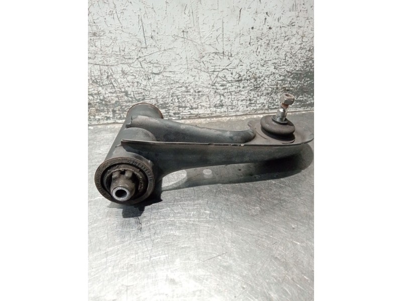 Recambio de brazo suspension superior delantero derecho para mercedes-benz clase c (w202) c 180 (202.018) referencia OEM IAM   