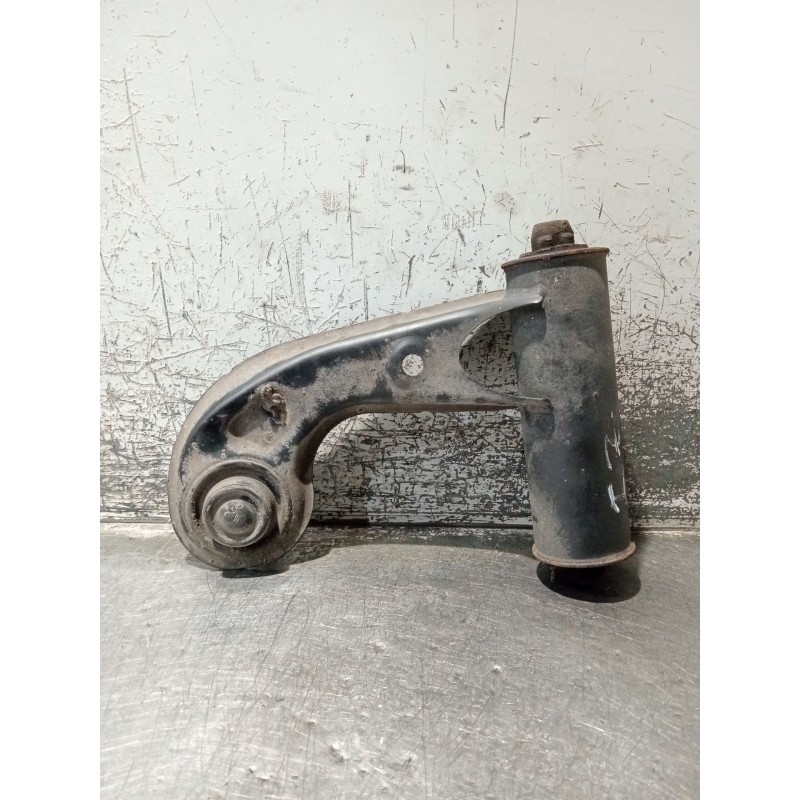 Recambio de brazo suspension superior delantero izquierdo para mercedes-benz clase c (w202) c 180 (202.018) referencia OEM IAM  