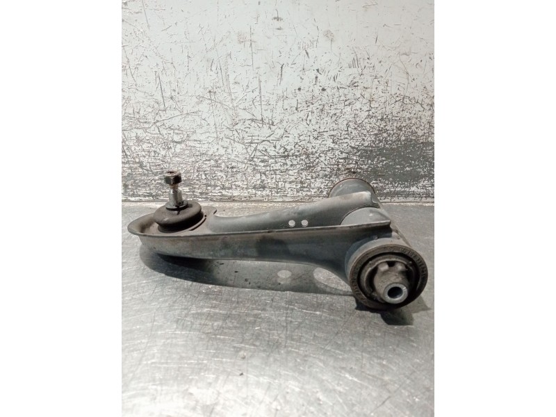 Recambio de brazo suspension superior delantero izquierdo para mercedes-benz clase c (w202) c 180 (202.018) referencia OEM IAM  