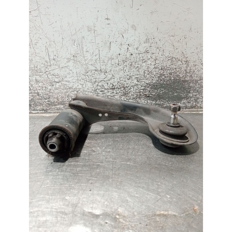 Recambio de brazo suspension superior delantero izquierdo para mercedes-benz clase c (w202) c 180 (202.018) referencia OEM IAM  